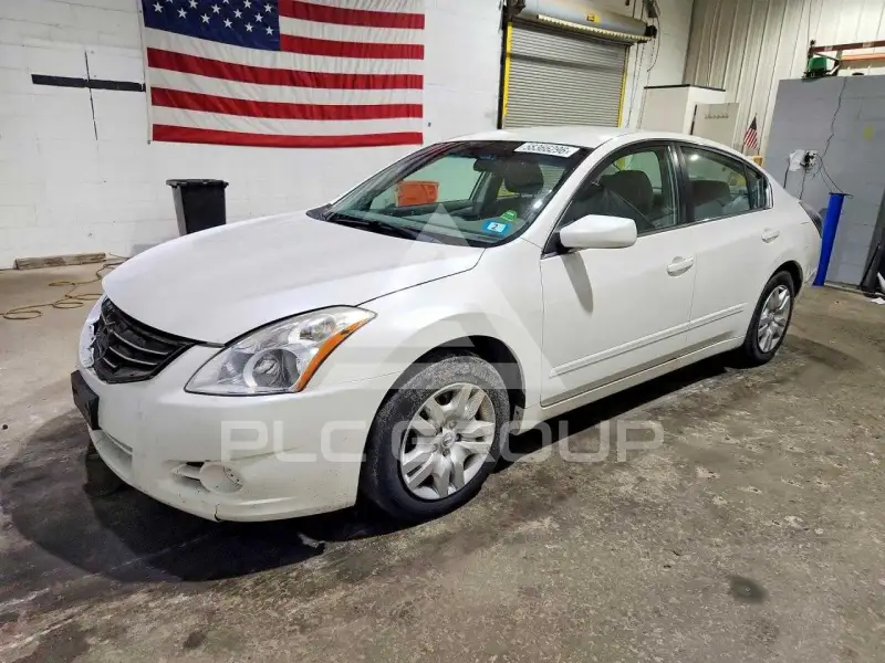 2010 Nissan ALTIMA фото