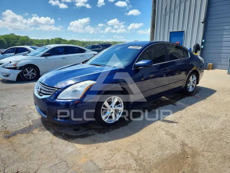 2010 Nissan ALTIMA фото