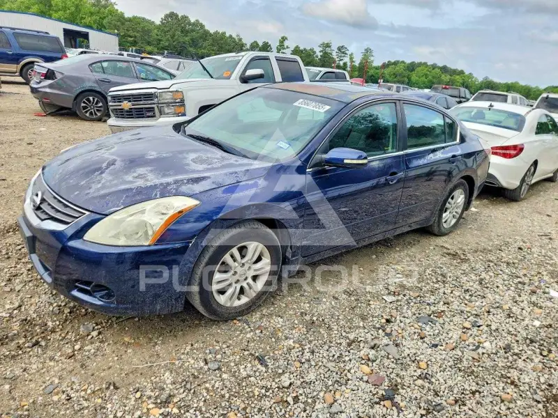 2010 Nissan ALTIMA фото