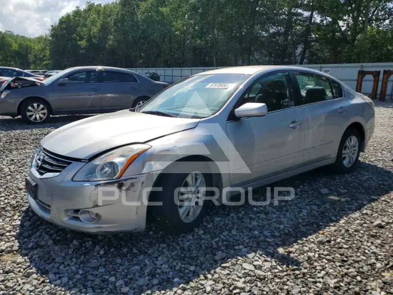 2010 Nissan ALTIMA фото