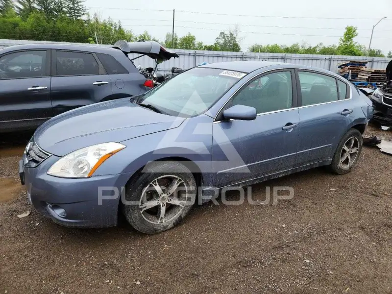 2010 Nissan ALTIMA фото