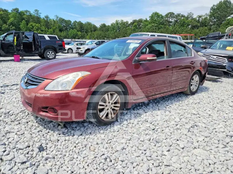 2010 Nissan ALTIMA photo