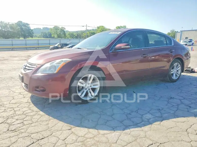 2010 Nissan ALTIMA фото