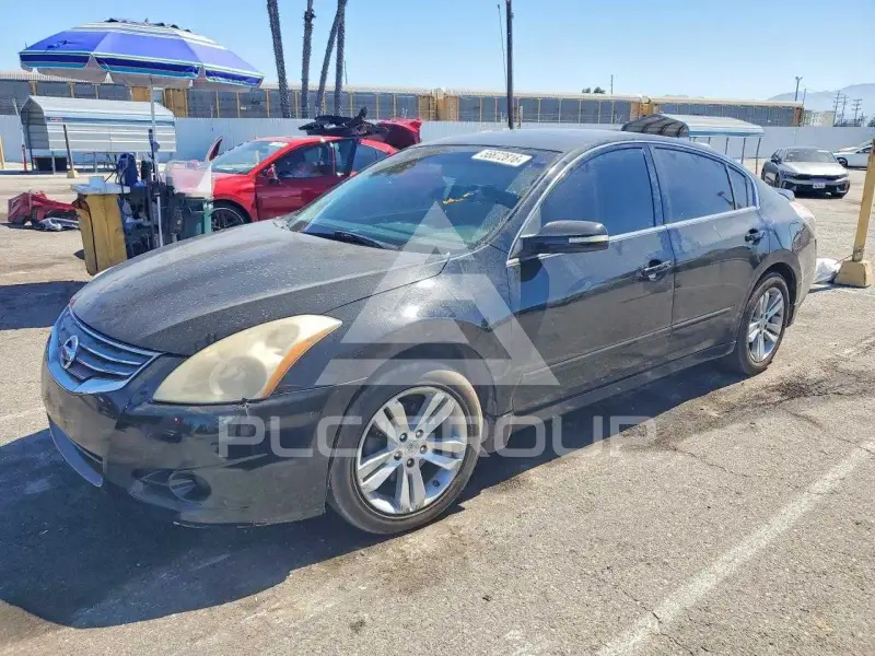 2010 Nissan ALTIMA фото