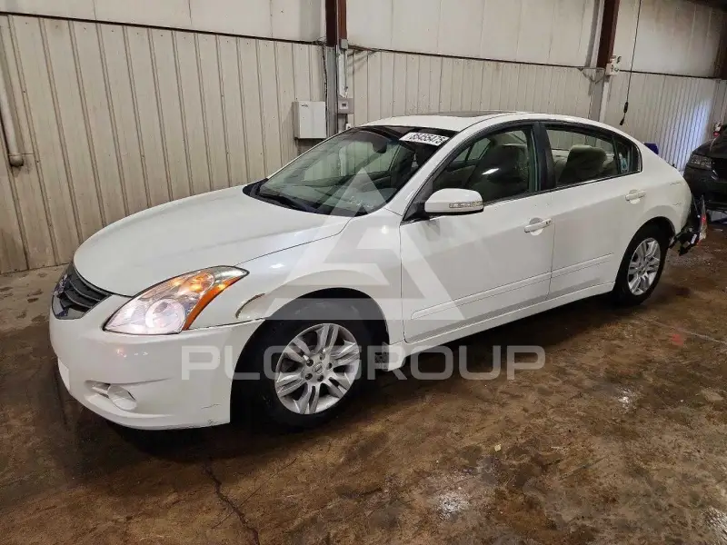 2010 Nissan ALTIMA photo