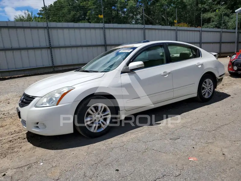 2010 Nissan ALTIMA photo