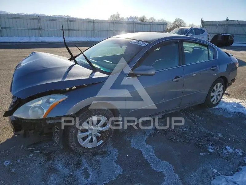 2010 Nissan ALTIMA photo