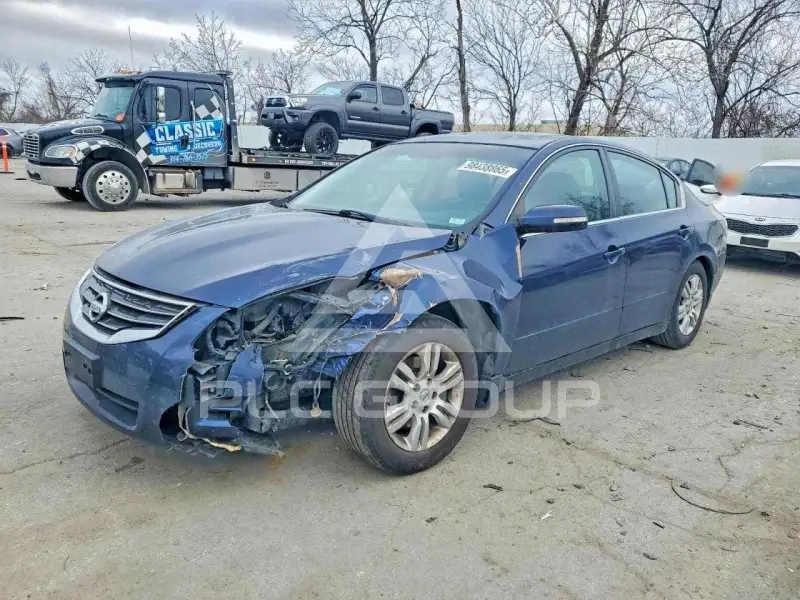 2010 Nissan ALTIMA photo