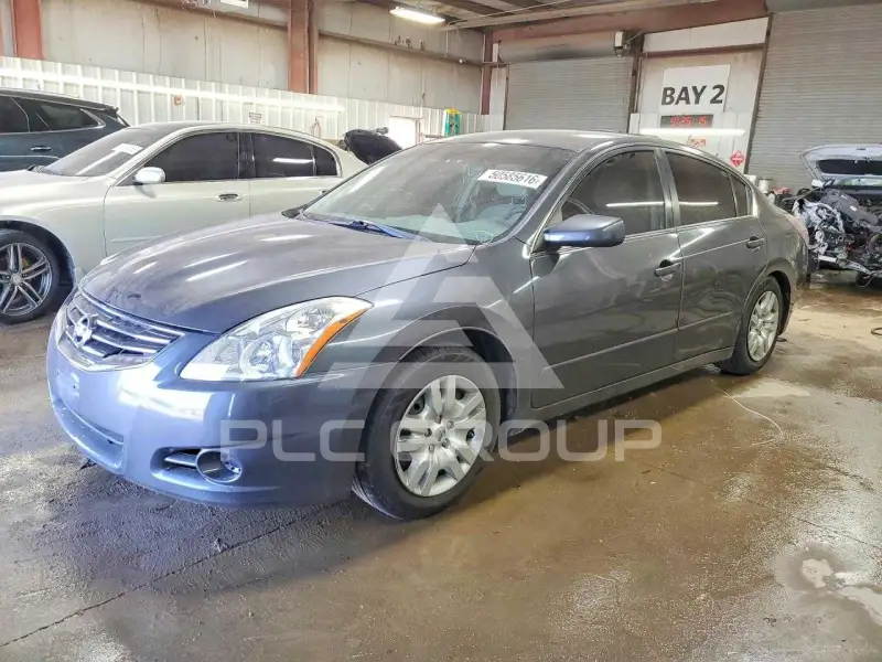 2010 Nissan ALTIMA фото