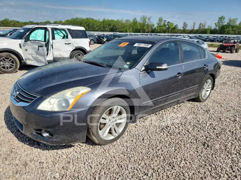 2010 Nissan ALTIMA фото