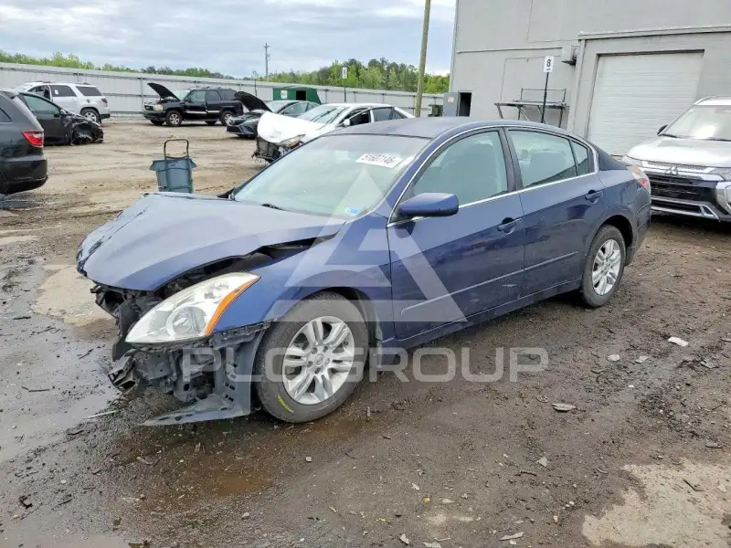 2010 Nissan ALTIMA фото