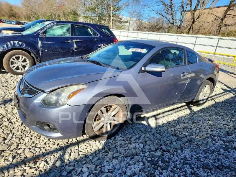 2010 Nissan ALTIMA фото