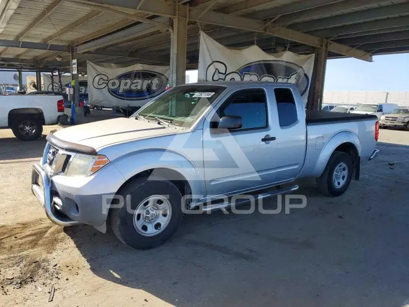 2010 Nissan FRONTIER фото