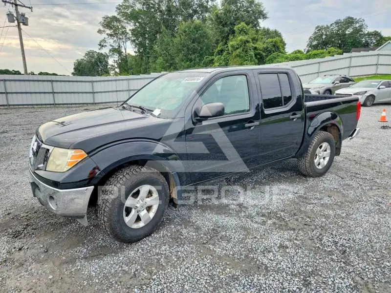 2010 Nissan FRONTIER photo