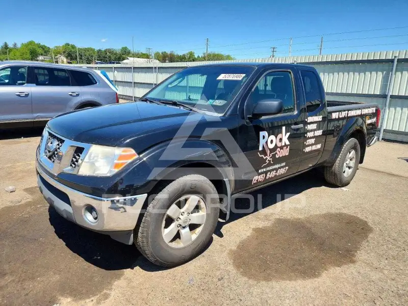 2010 Nissan FRONTIER фото
