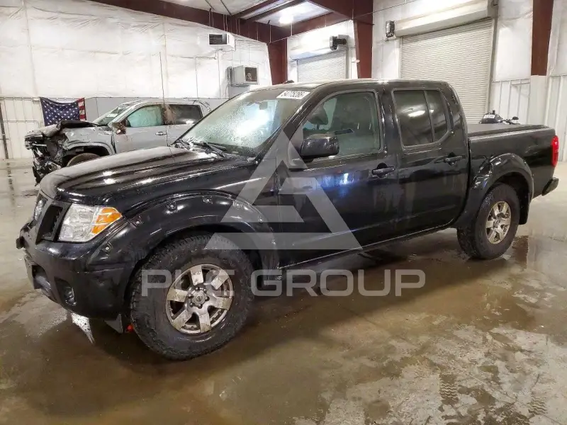 2010 Nissan FRONTIER фото
