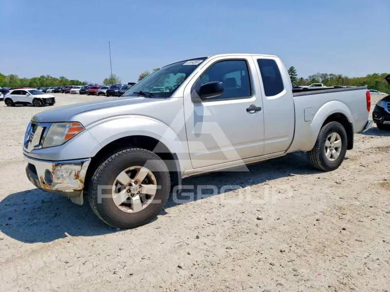 2010 Nissan FRONTIER photo