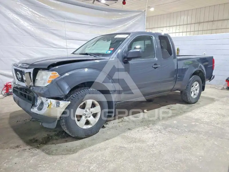 2010 Nissan FRONTIER photo