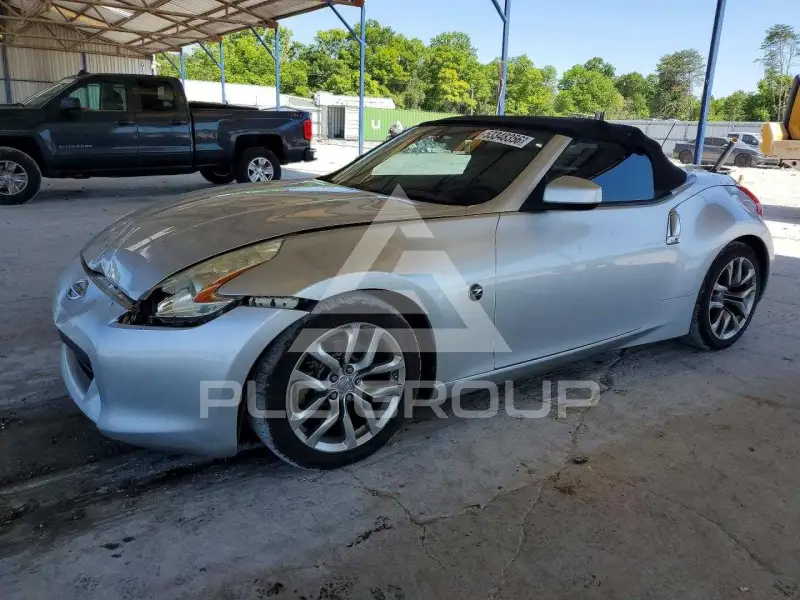 2010 Nissan 370Z фото