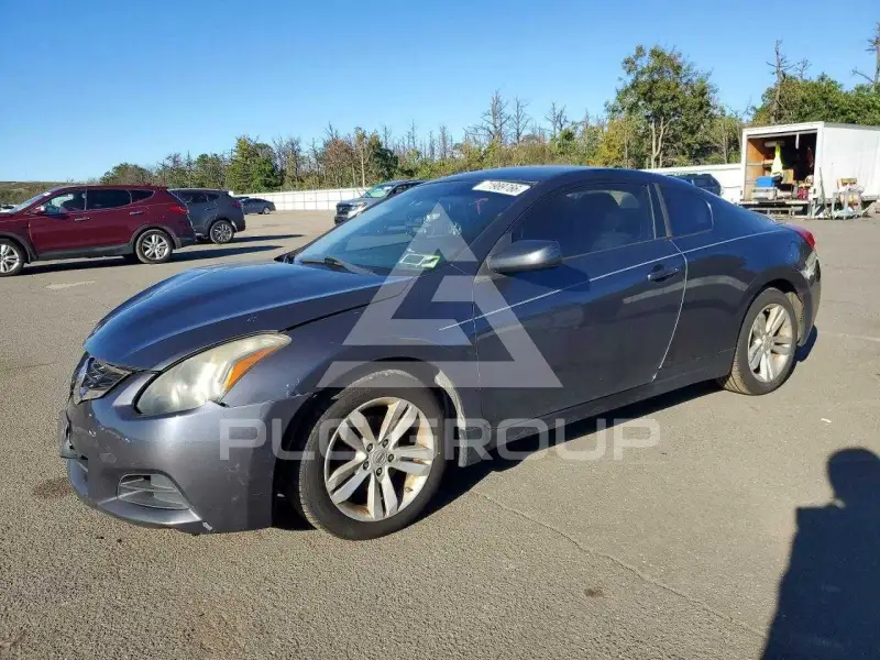 2010 Nissan ALTIMA фото