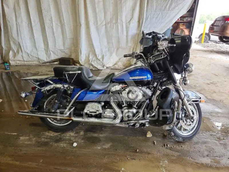 2010 Harley-Davidson FL фото