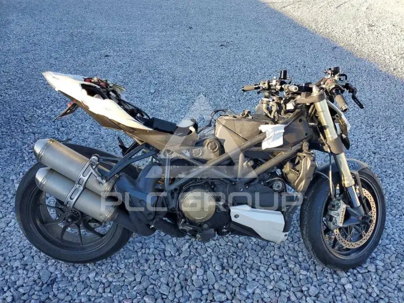 2010 Ducati STREETFIGHTER фото