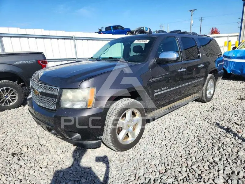 2010 Chevrolet Suburan фото