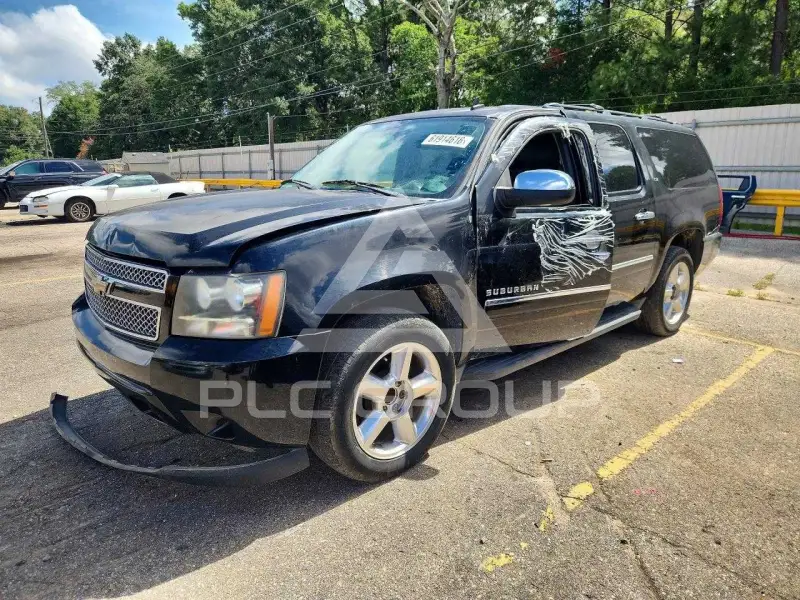2010 Chevrolet Suburan photo