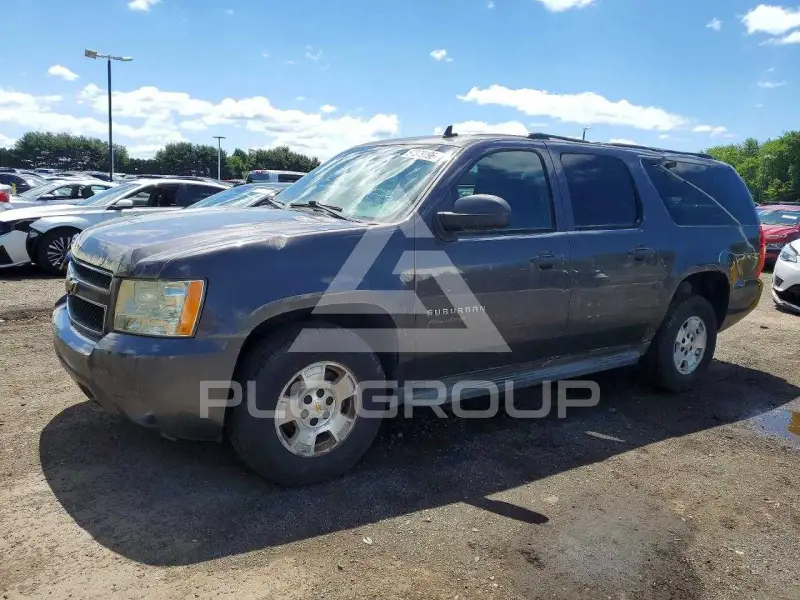 2010 Chevrolet Suburan photo