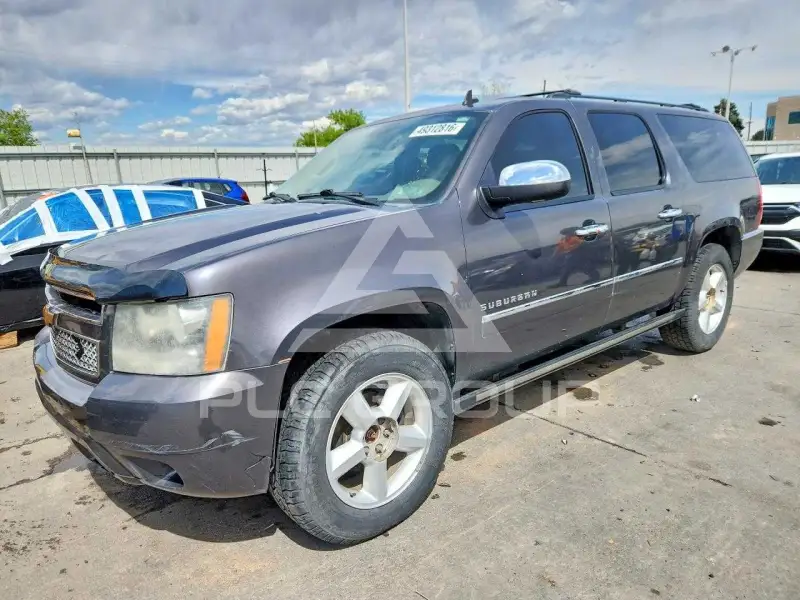 2010 Chevrolet Suburan photo