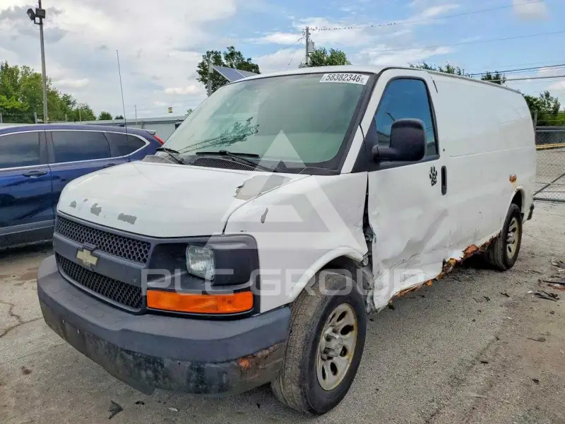 2010 Chevrolet Express фото