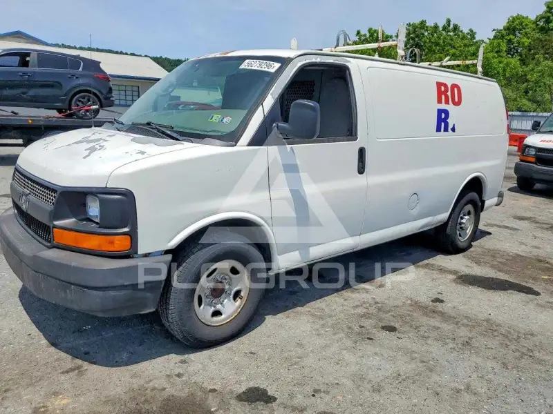 2010 Chevrolet Express фото