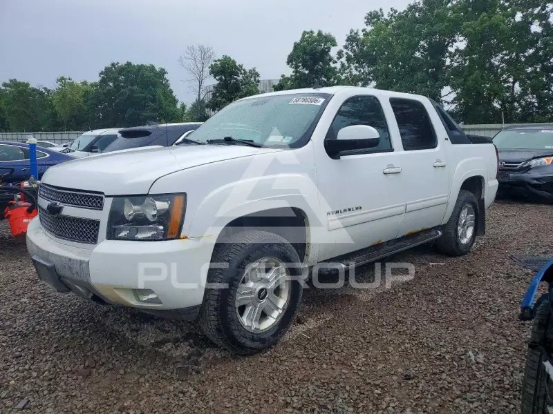 2010 Chevrolet Avalanche photo