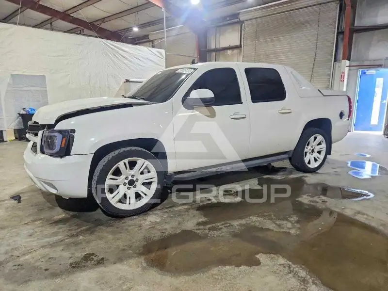 2010 Chevrolet Avalanche фото