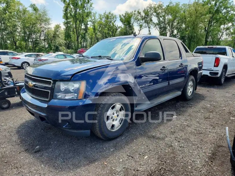 2010 Chevrolet Avalanche photo