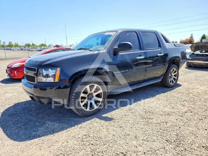 2010 Chevrolet Avalanche photo