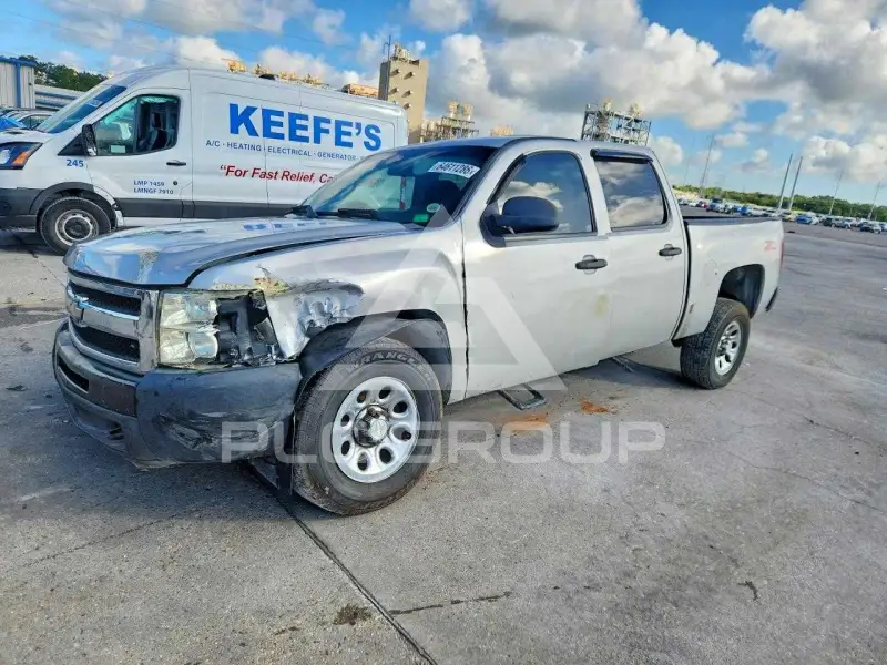 2010 Chevrolet Silverado photo