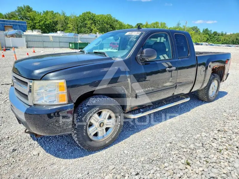 2010 Chevrolet Silverado photo