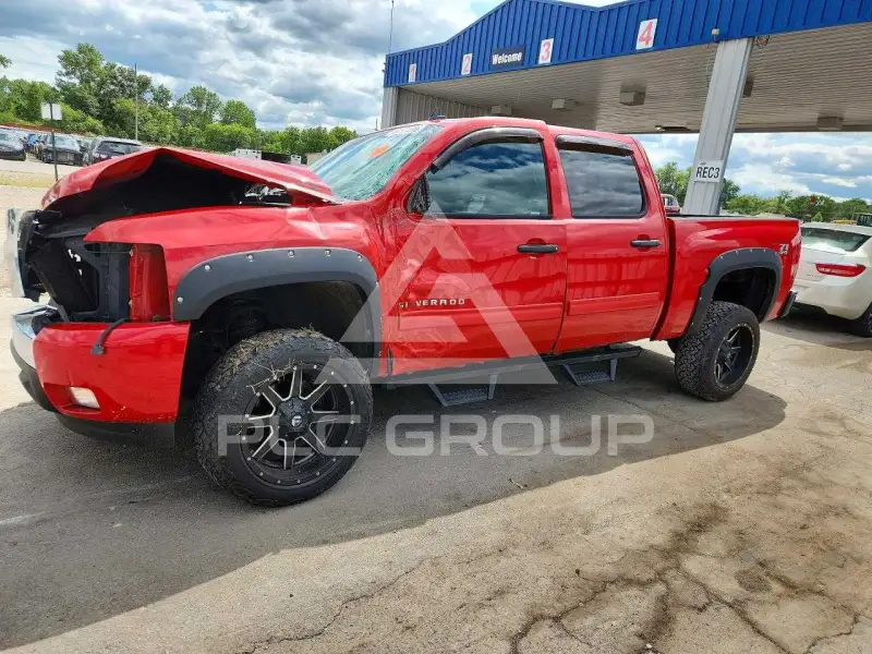 2010 Chevrolet Silverado photo