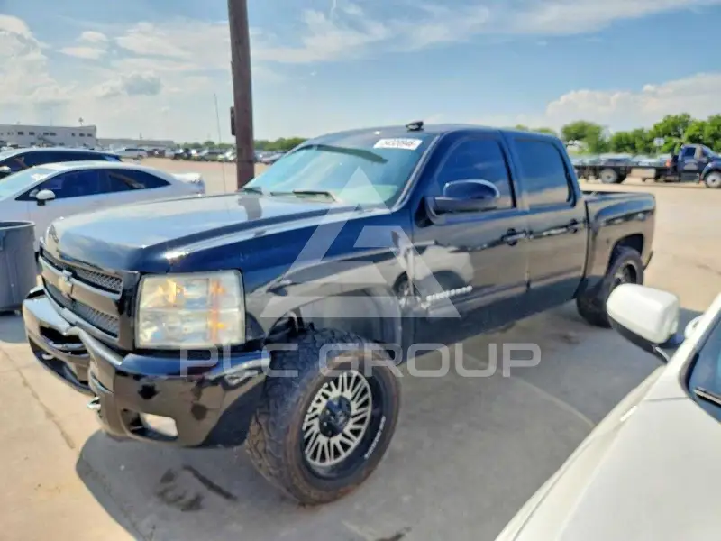 2010 Chevrolet Silverado photo