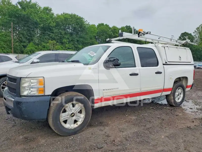 2010 Chevrolet Silverado photo