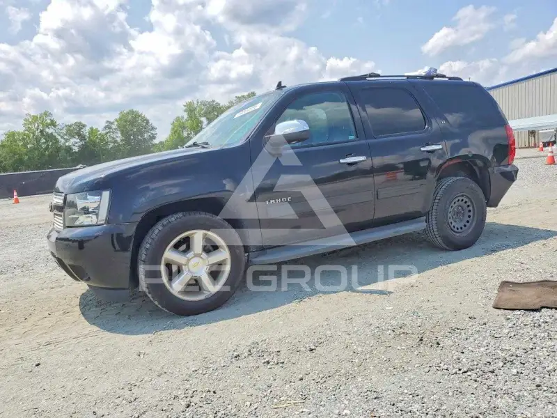 2010 Chevrolet Tahoe photo