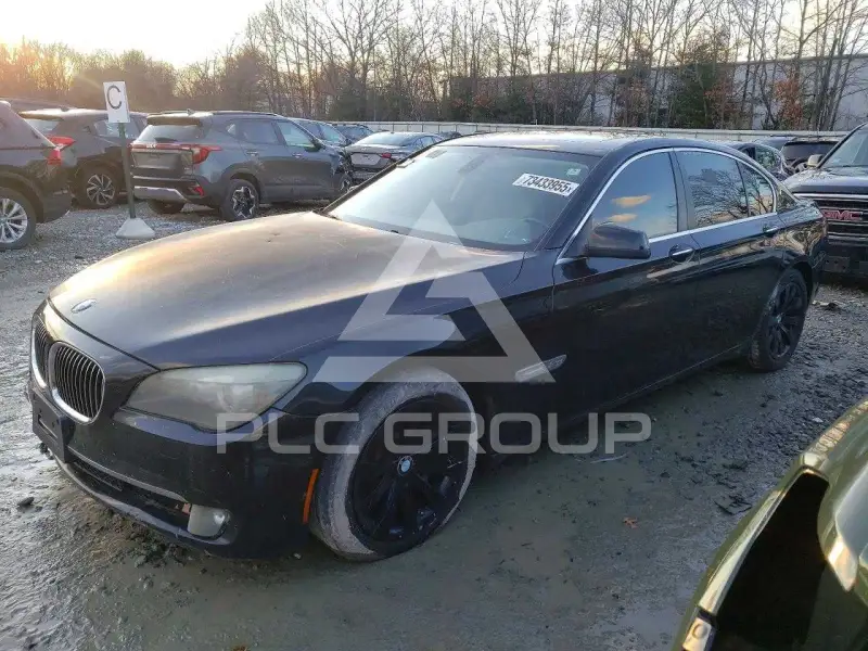 2010 BMW 750 фото