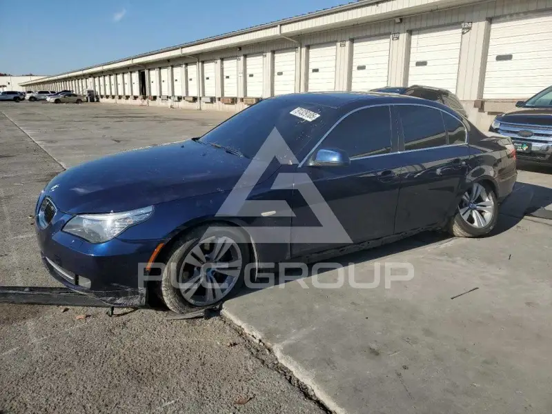 2010 BMW 528 фото
