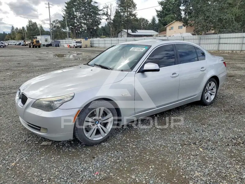 2010 BMW 528 фото