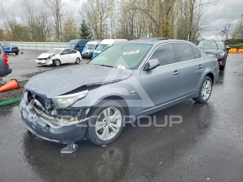 2010 BMW 528 фото