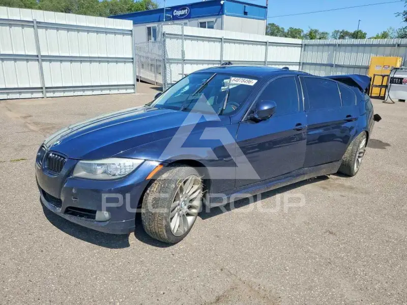 2010 BMW 335 photo