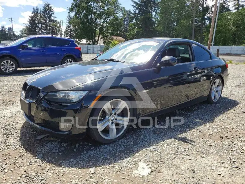 2010 BMW 335 фото