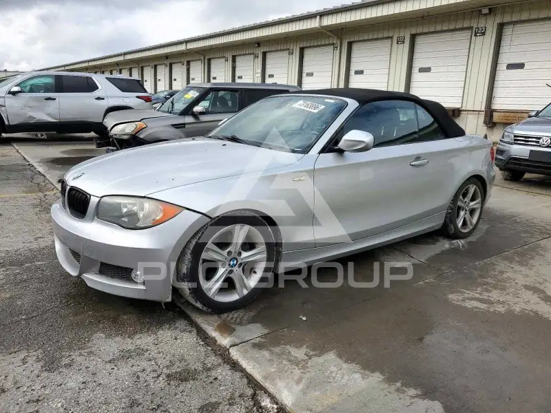 2010 BMW 128 фото