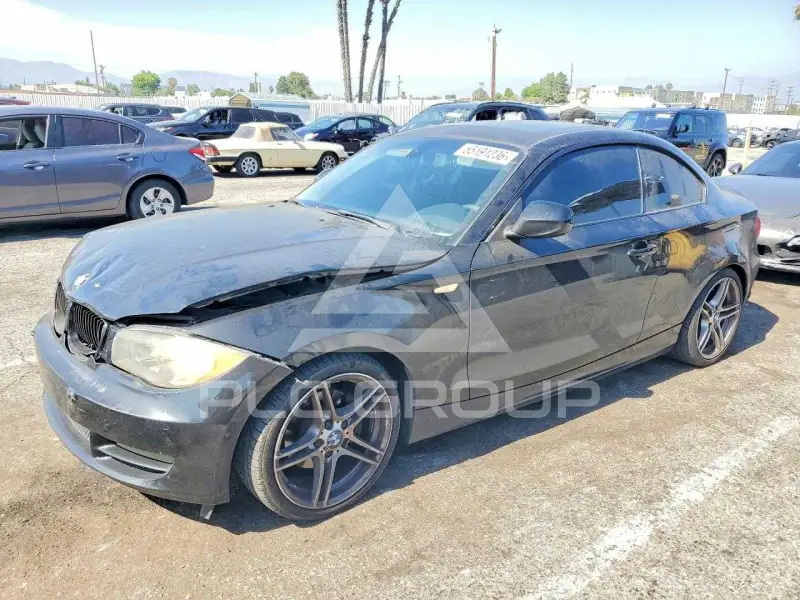 2010 BMW 128 фото